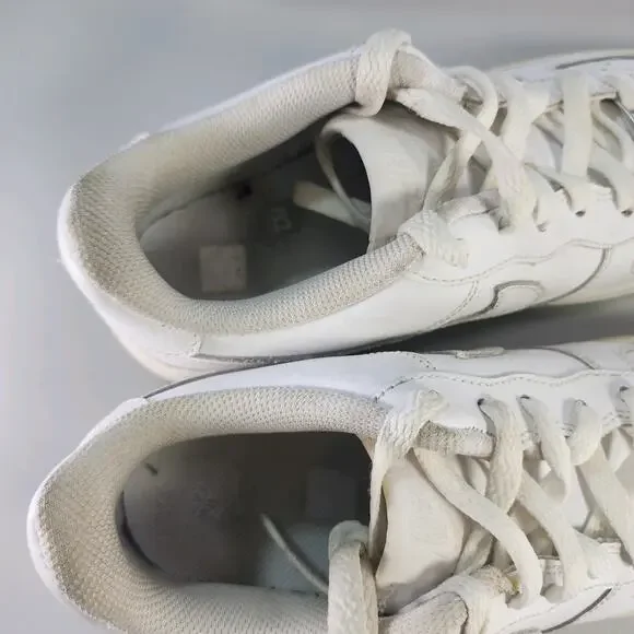 Youth Nike Air Force 1 Low Triple White Sz 7 Kids 011839 Casual Leather Sneakers - Picture 3 of 8